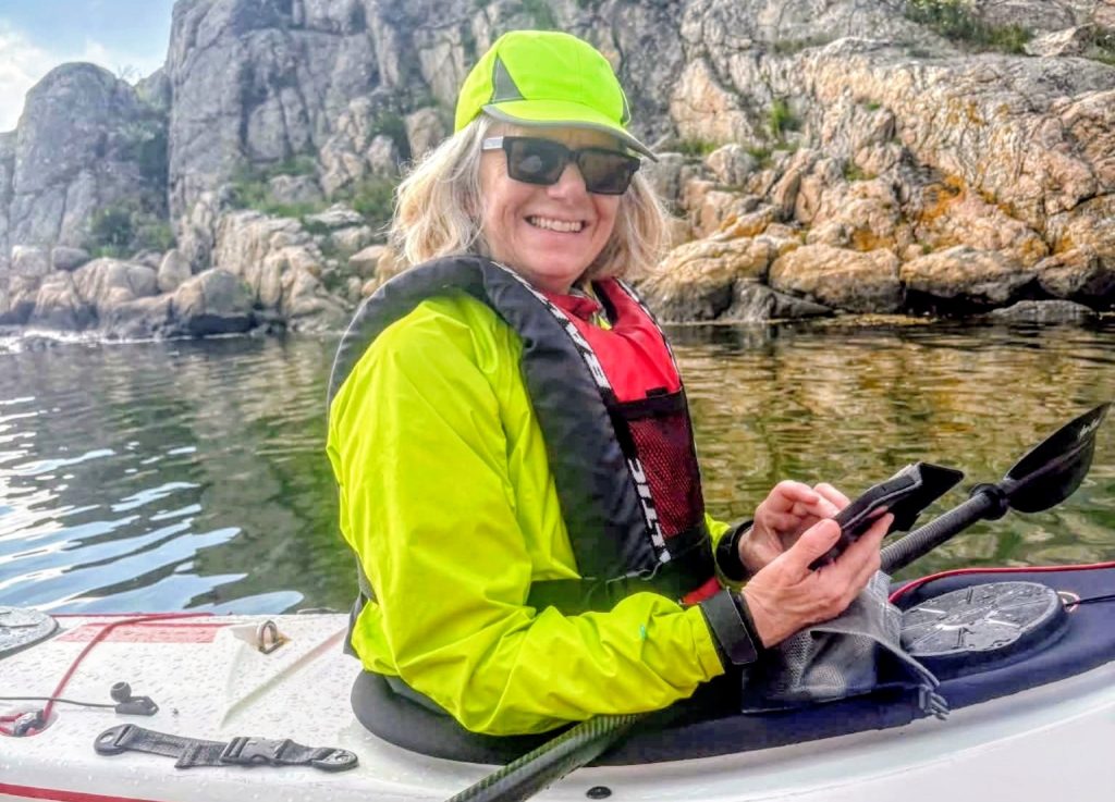 Tour guide kayaking